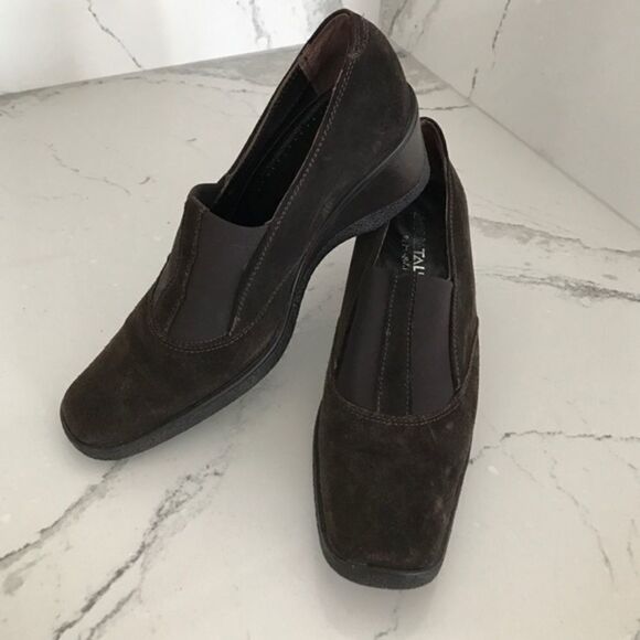 Aquatalia Dark brown suede shoes - Picture 1 of 4